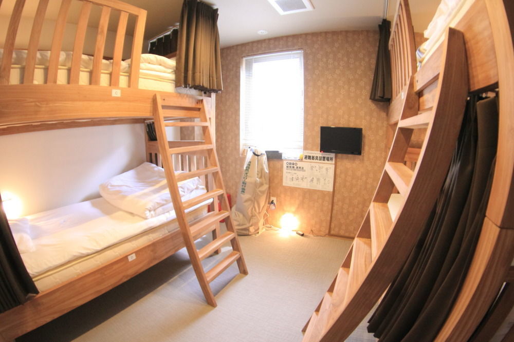 Yadokari Namba Hostel Осака Экстерьер фото