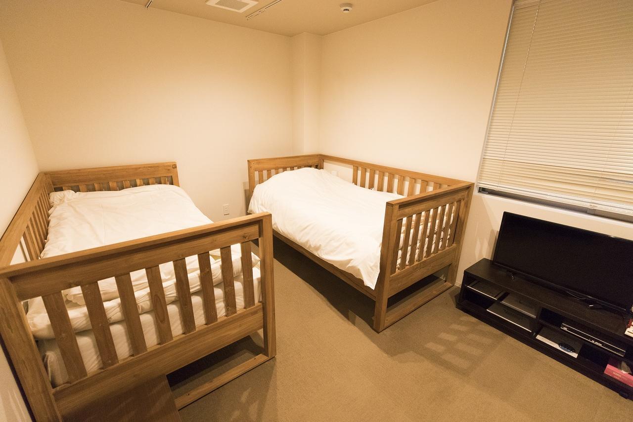 Yadokari Namba Hostel Осака Экстерьер фото